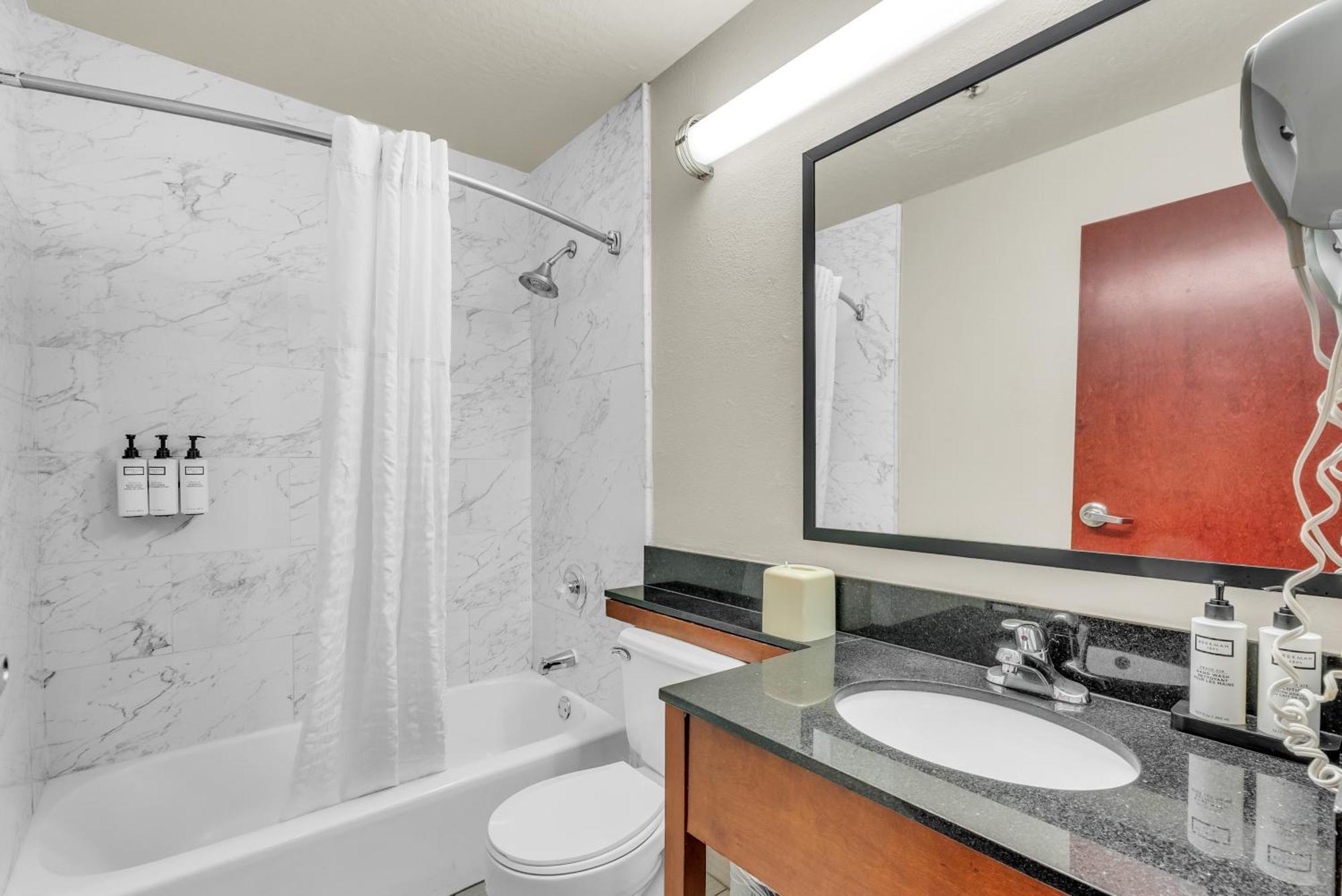 Wyndham Garden Newark Fremont Silicon Valley Eksteriør billede